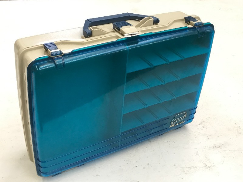 lot 47 image: Plano 16 Plastic Tackle Box ...