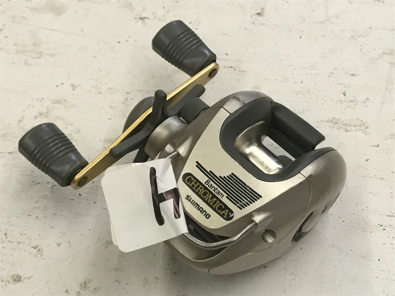 lot 64 image: Shimano Bantam Chromica Casting Ree...