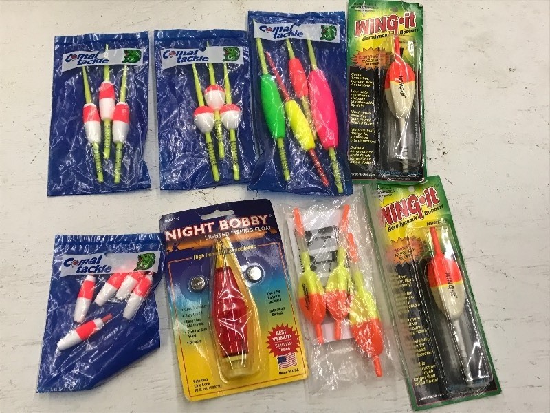 lot 88 image: Flat Of Assorted New Fishing Bobber...