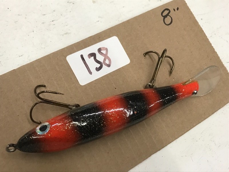 lot 138 image: (1) 8 Muskie Lure ...