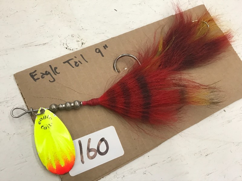 lot 160 image: (1) 9 Eagle Tail Muskie Lure ...