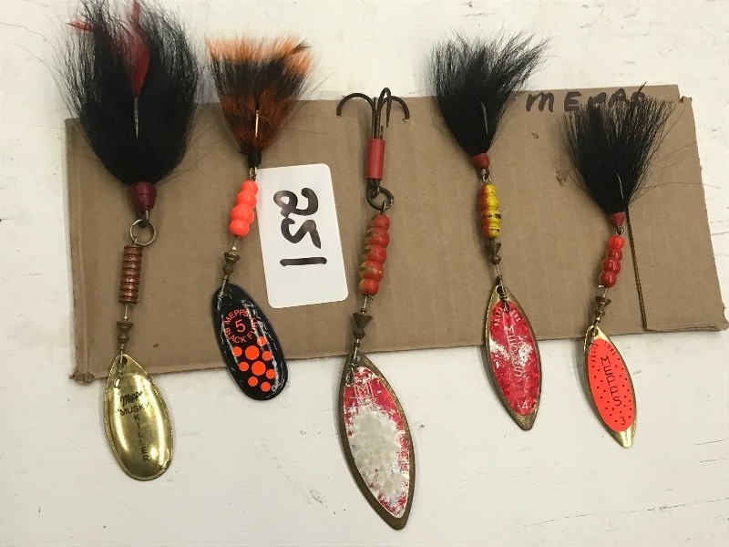 lot 251 image: (5) Assorted Mepps Spinner Lures ...