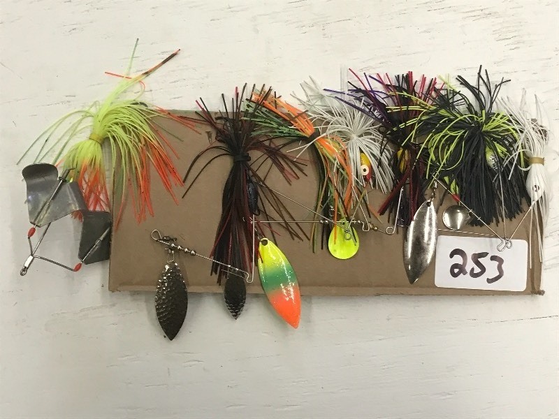lot 253 image: (7) Assorted Spinner Bait Lures ...