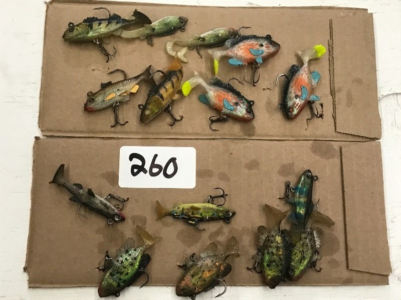 lot 260 image: (16) Weighted Soft Bait Lures ...