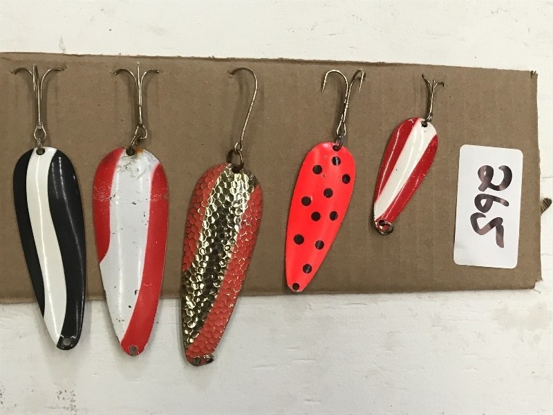 lot 265 image: (5) Assorted Spoon Lures ...