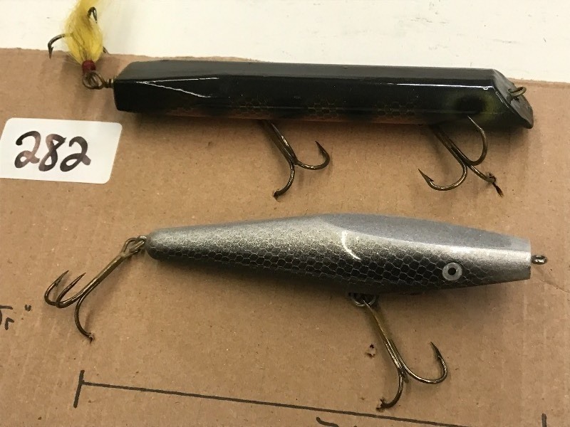 lot 282 image: (2) 7 Odyssey Pig Jr. Muskie Lures...