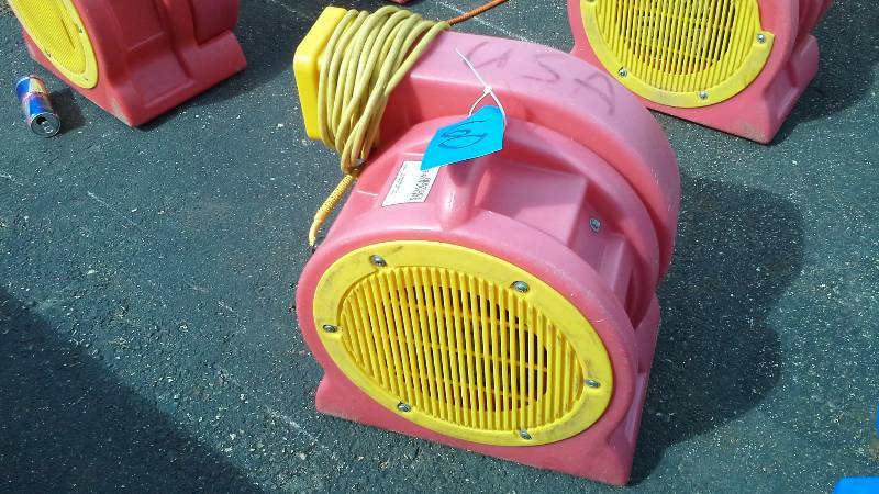 lot 60 image: Advanced Air Movers - 1 HP Blower