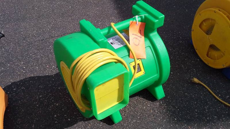 lot 70 image: B-Air  2HP High Volume Blower(NEW)