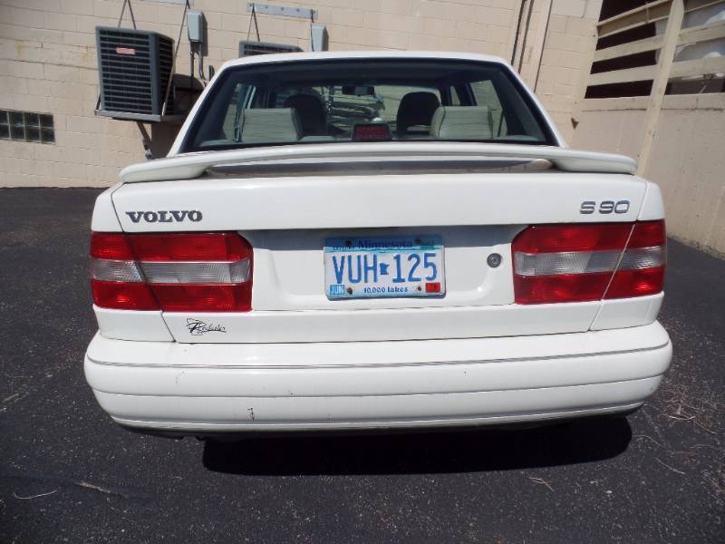 1998 VOLVO