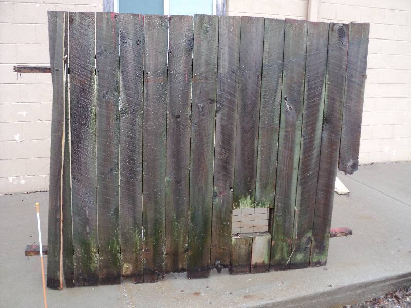 2 fence panels, 1 in thic boards, 6...