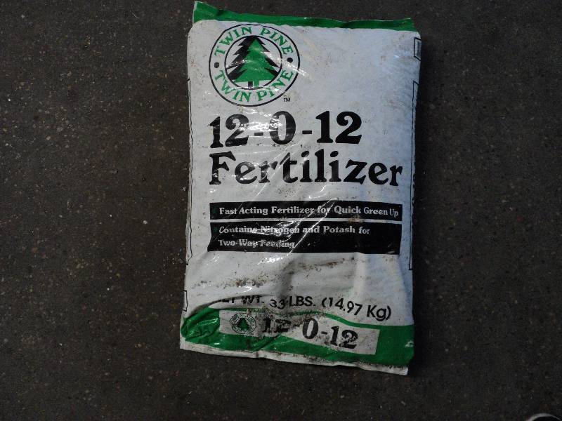 twin pine 12-0-12 fertilizer, 33 lb...