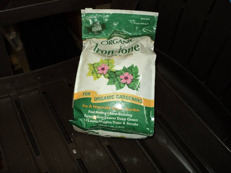 4 lbs organic iron tone, turns yell...