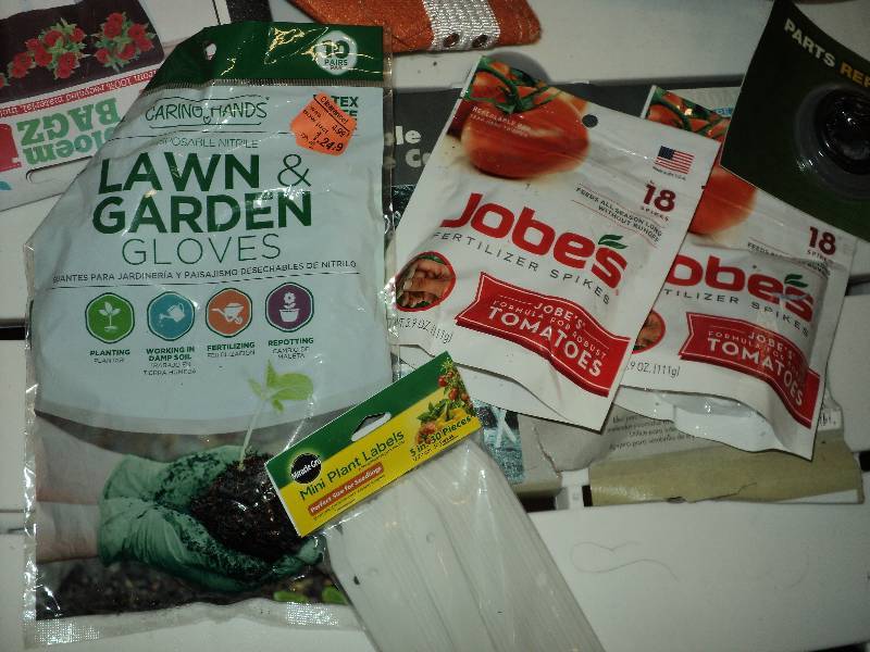 garden supplies, see picture...