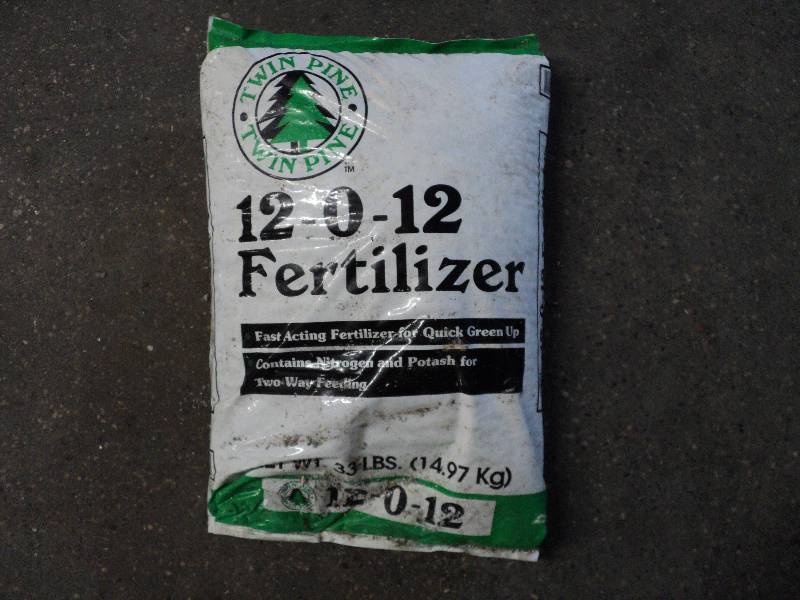 twin pine 12-0-12 fertilizer, 33 lb...