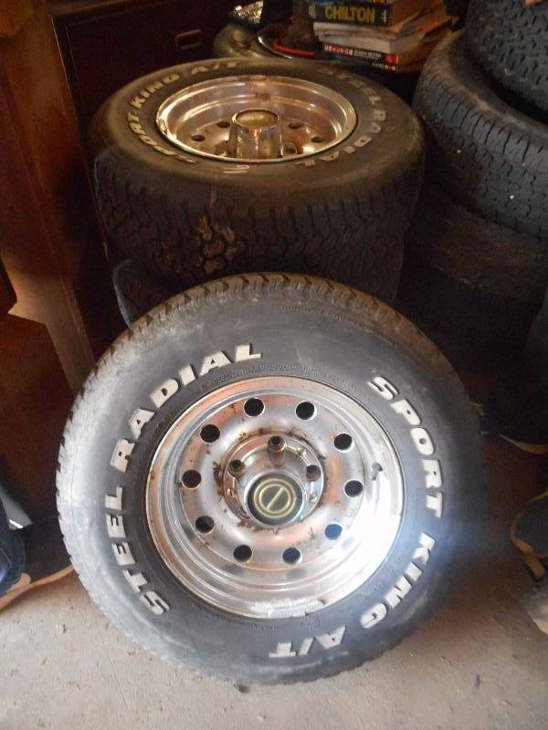 SET 4 TIRES AND RIMS