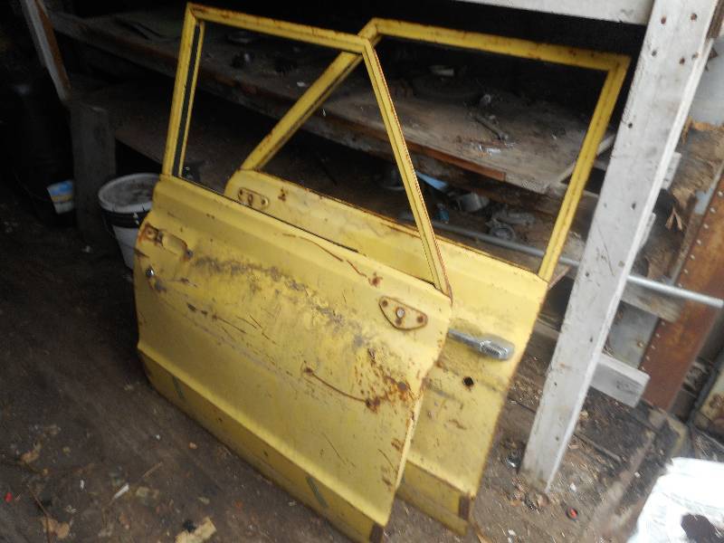 2 1969 GM DOORS