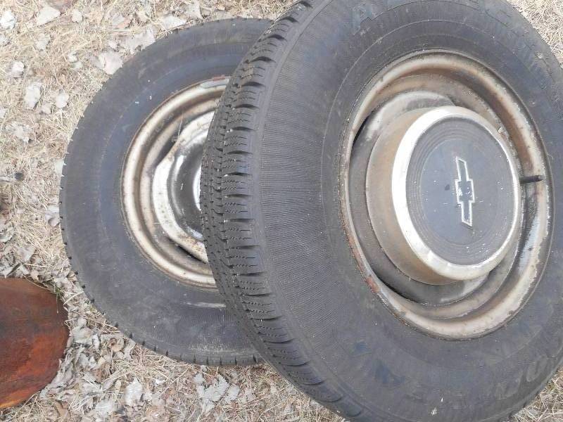 (2) TIRES & RIMS