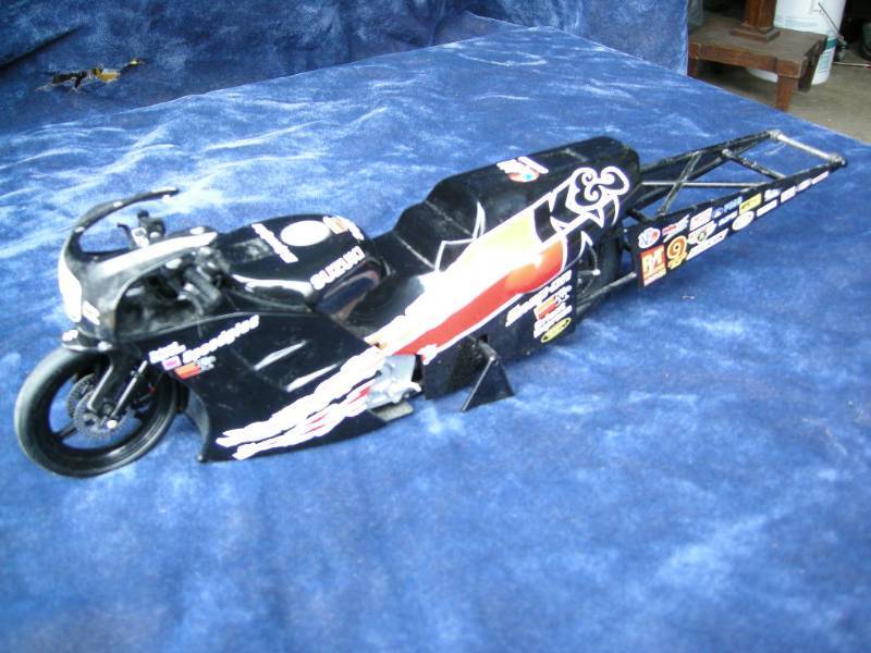 lot 17 image: Snap-On Action Diecast Cycle