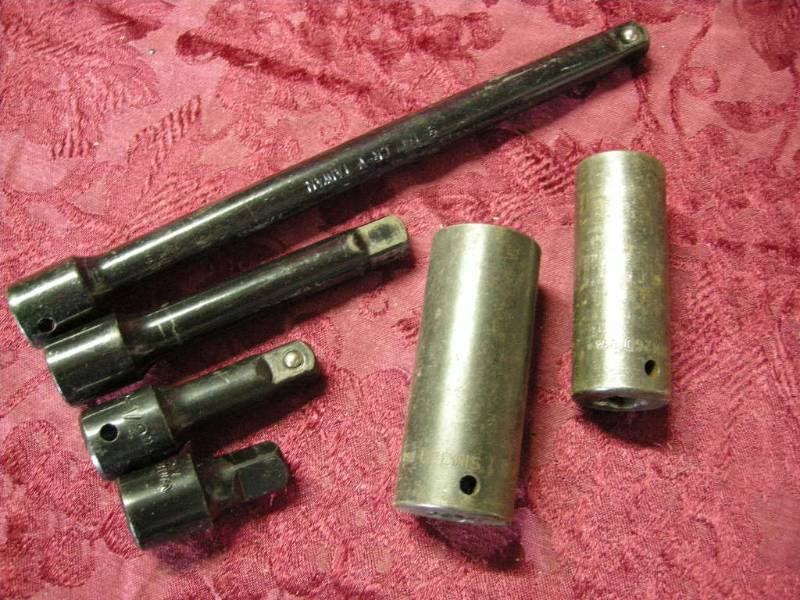lot 42 image: Snap-On Deep Impact Sockets plus Extensions