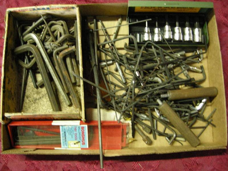 lot 52 image: Allen - Hex Wrenches