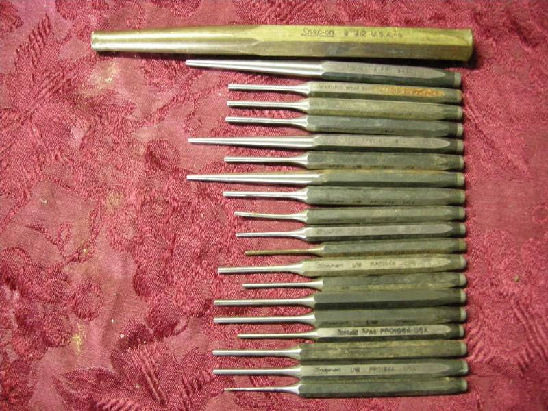 lot 57 image: Snap-On Punch Set