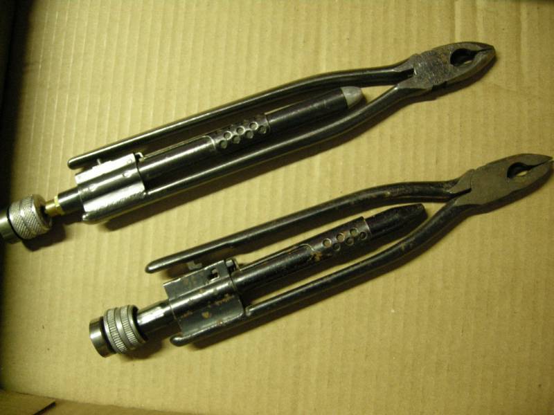 lot 58 image: Robinson Jet Twisters