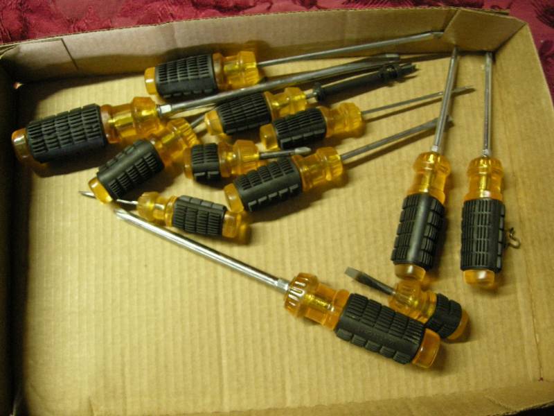 lot 59 image: Screwdriver Set