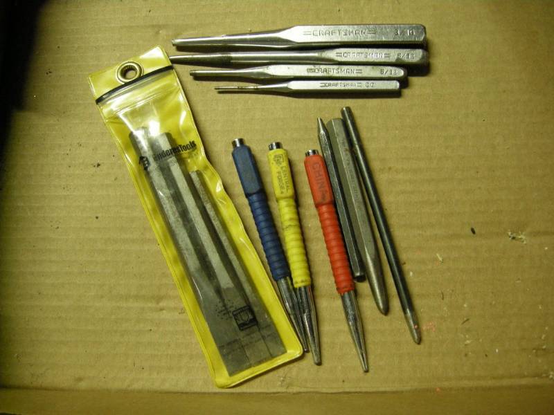 lot 118 image: Variety of Punches