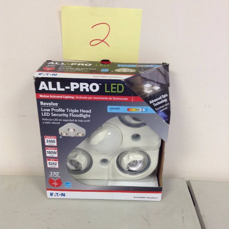 lot 2 image: Security REV32750MW Revolve LED Triple Head 270 Degree Motion Security Light, 2400 lm