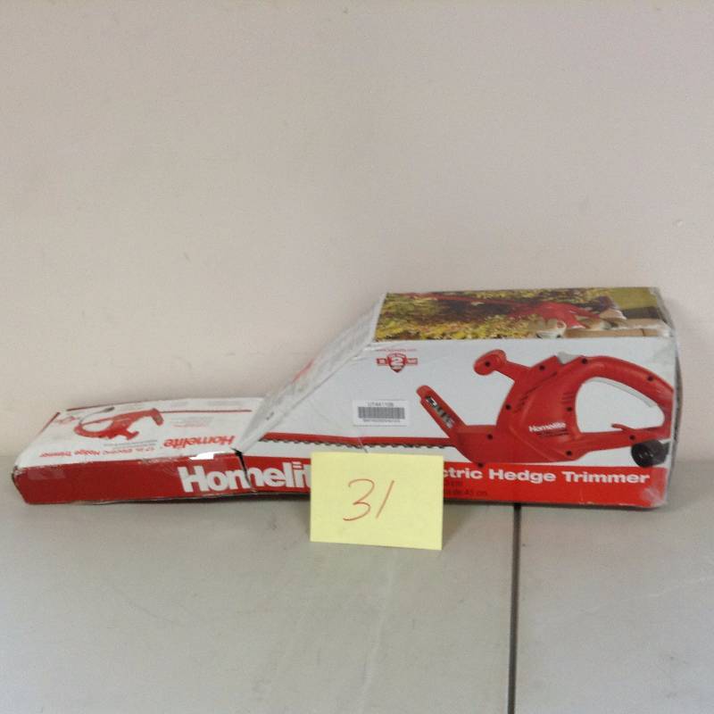 lot 31 image: Homelite Hedge Trimmer