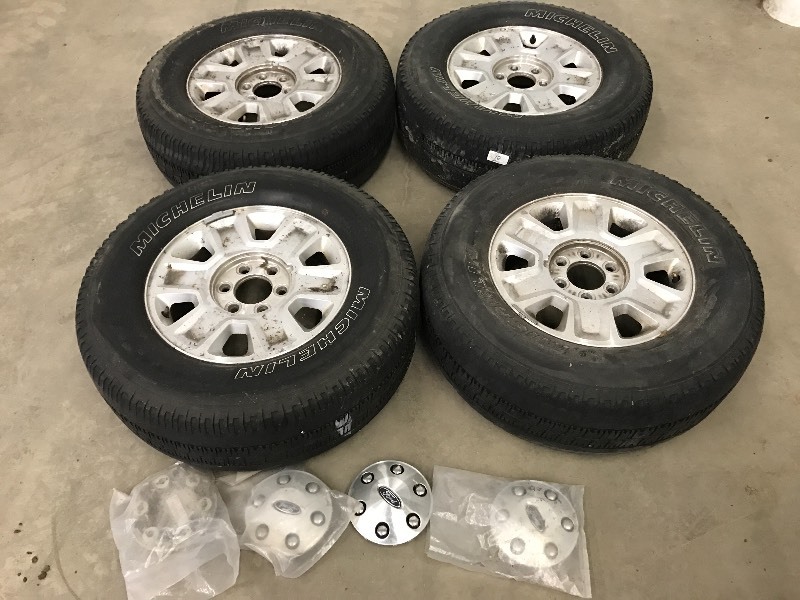 (4) Ford Rims