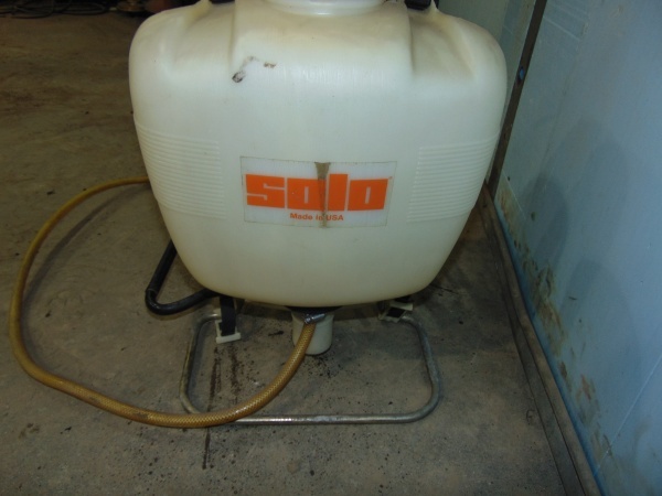 lot 50 image: Solo Backpack Sprayer