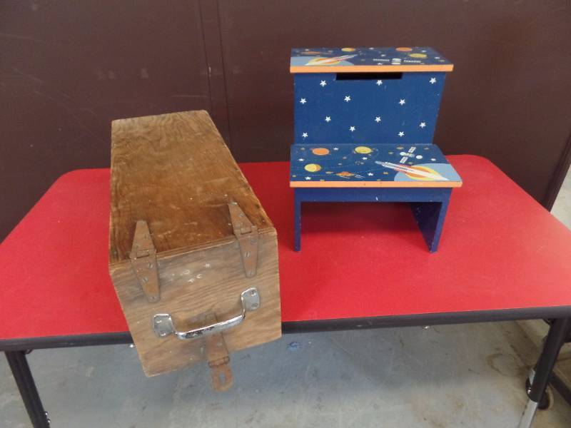 lot 547 image: Grab Bag