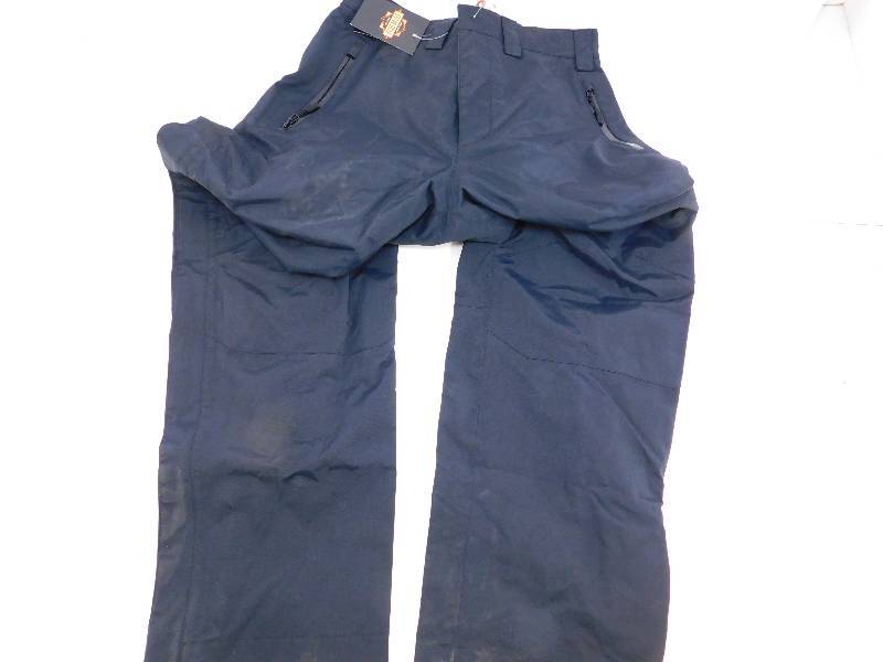 lot 25 image: Guide Gear Mens Size L Elite Fishing Pants