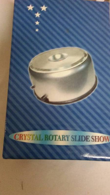 CRYSTAL ROTARY SLIDE SHOW NEW IN BOX MODEL HRZD - 2SC with �United We Stand� Crystal.