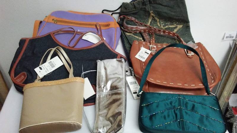 Assortment of Vintage Purses (6)