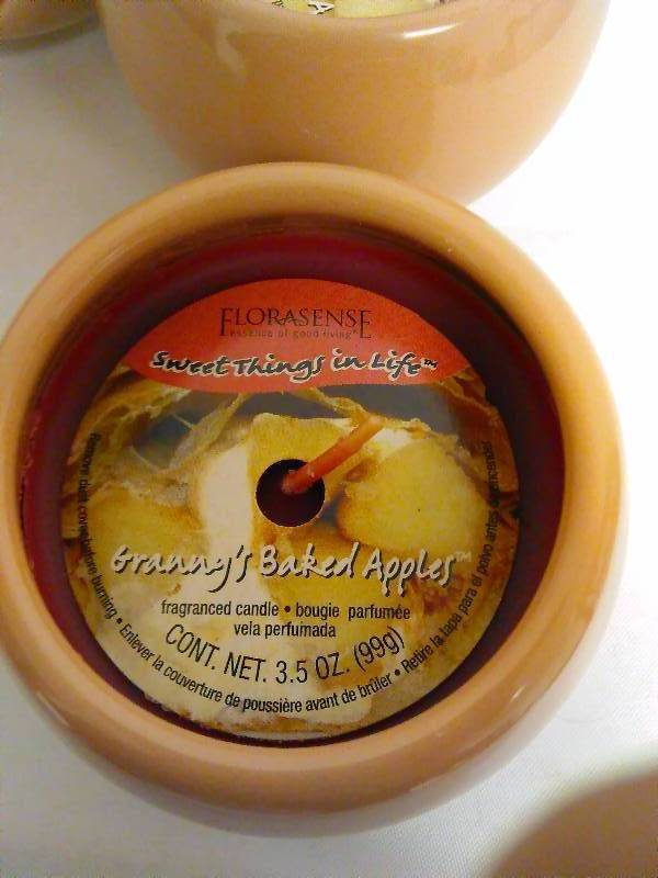 Candles (6) Granny�s Baked Apples Scent