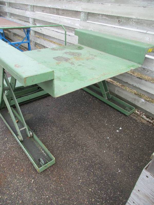 hydraulic loading table - electric - portable lading dock - tested works great