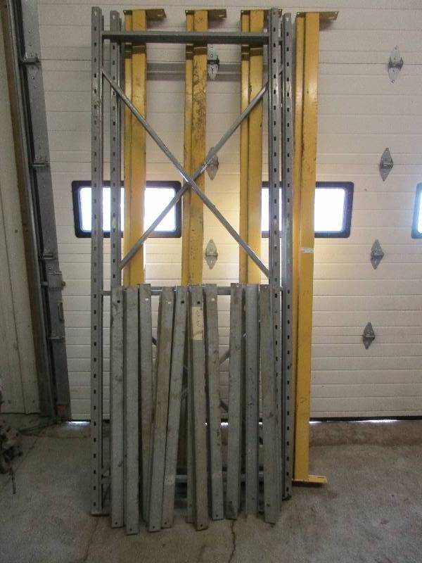 pallet racking 3 x 8 - 2 uprights 4 cross bars