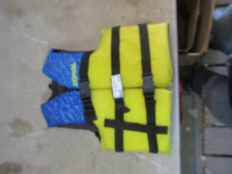 youth size life vest