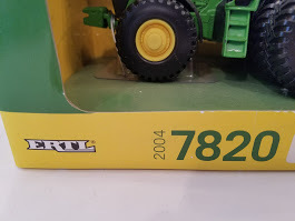 lot 24 image: John Deere 7820 Tractor