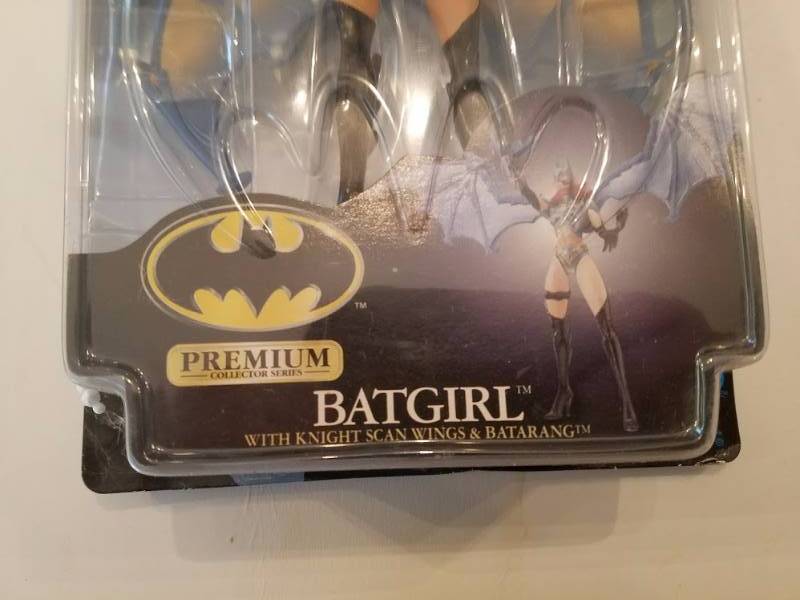 lot 37 image: Legends Of The Dark Knight
