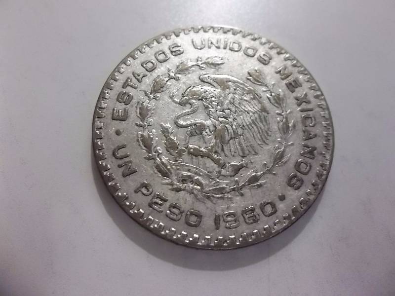 1960 Mexican Silver Peso .5104 Oz