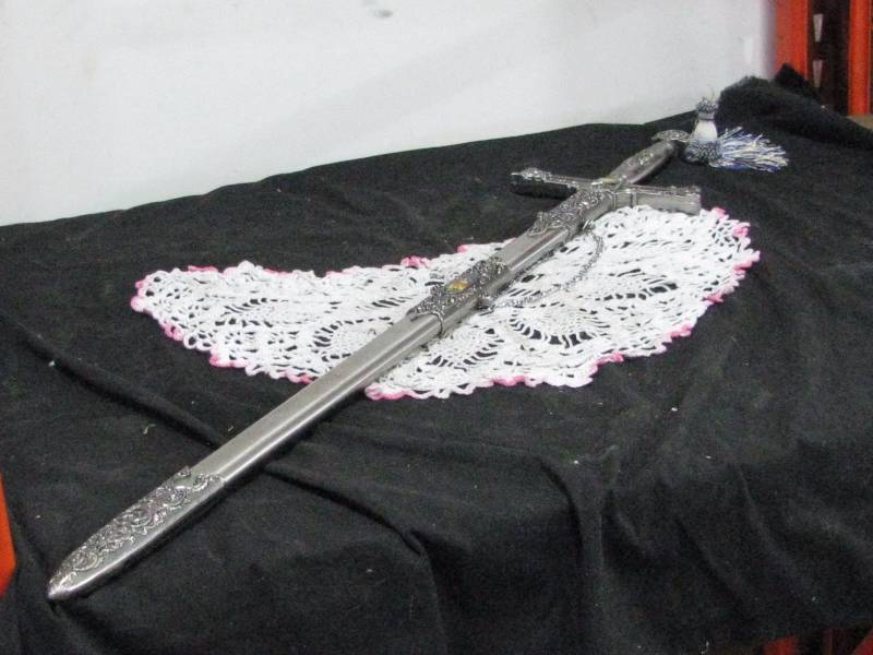 lot 68 image: Sword
