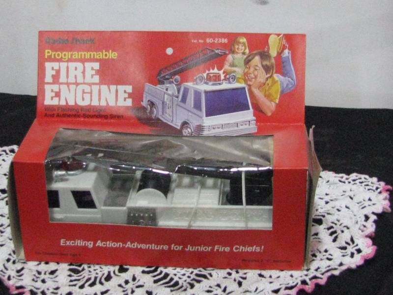 lot 71 image: Toy Fire Engine