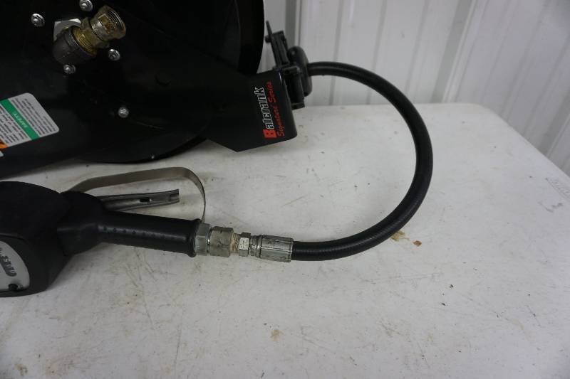 lot 23 image: Balcrank Model 2120-013 Signature Series Oil Delivery System Hose Reel