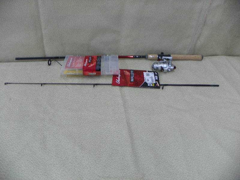 lot 131 image: Shakespeare Walleye Spinning Combo