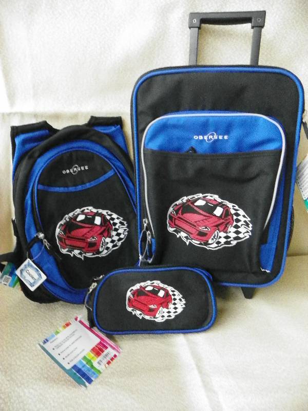 lot 140 image: Obersee Little kids, 3pc luggage set