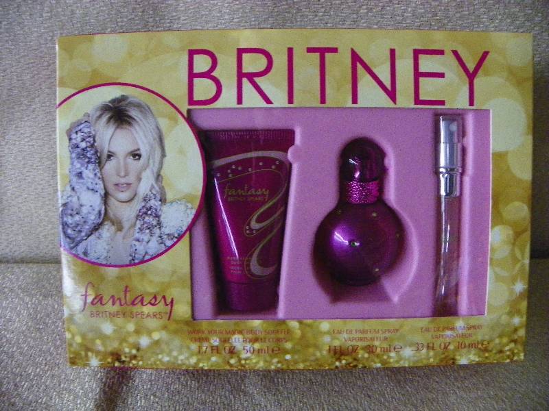 lot 187 image: BRITNEY SPEARS FANTASY 3PC SET