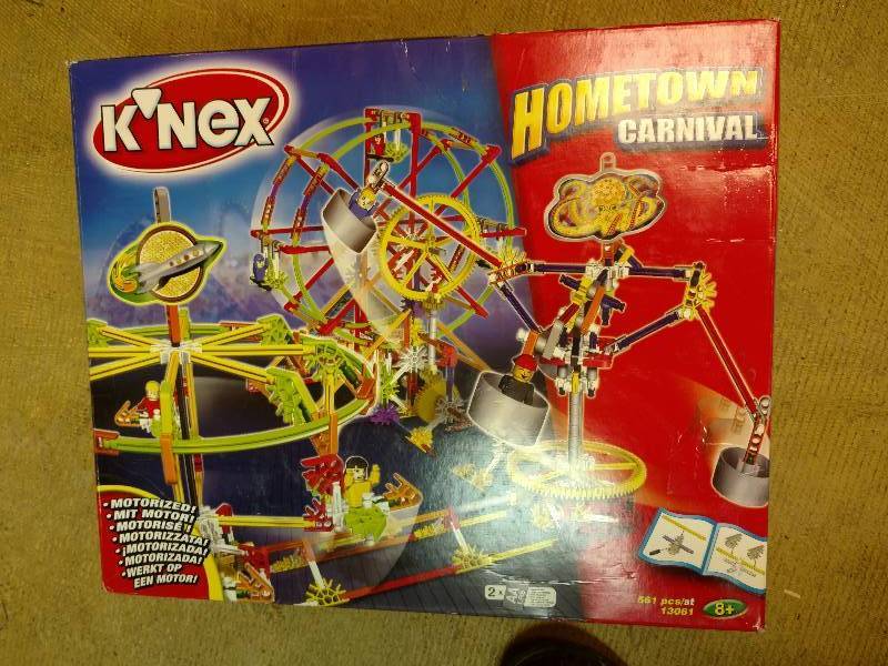 lot 149 image: Knex Lot